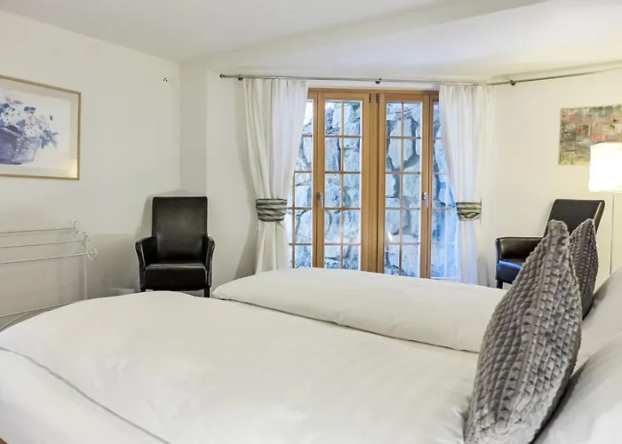 Smaragd-1 By Interhome *