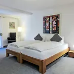 Smaragd-1 By Interhome Daire